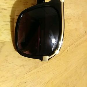 Meet your Posher, Paul